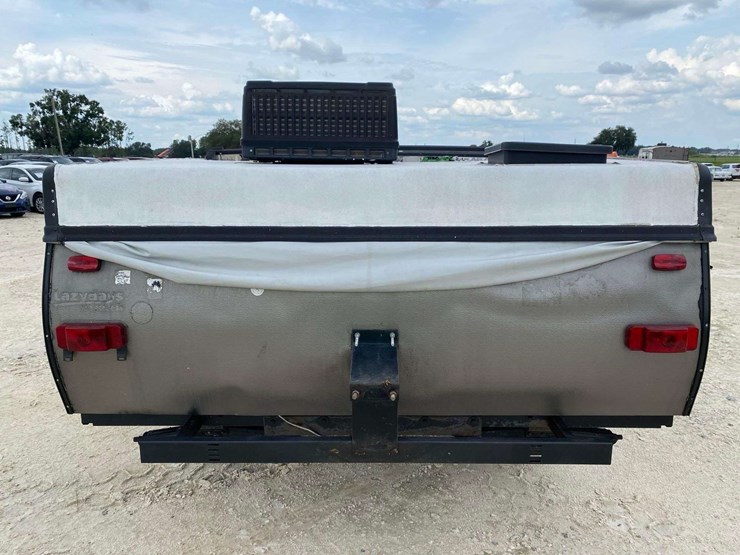 2017-forest-river-rockwood-esp-20ft-pop-up-camper-image-9