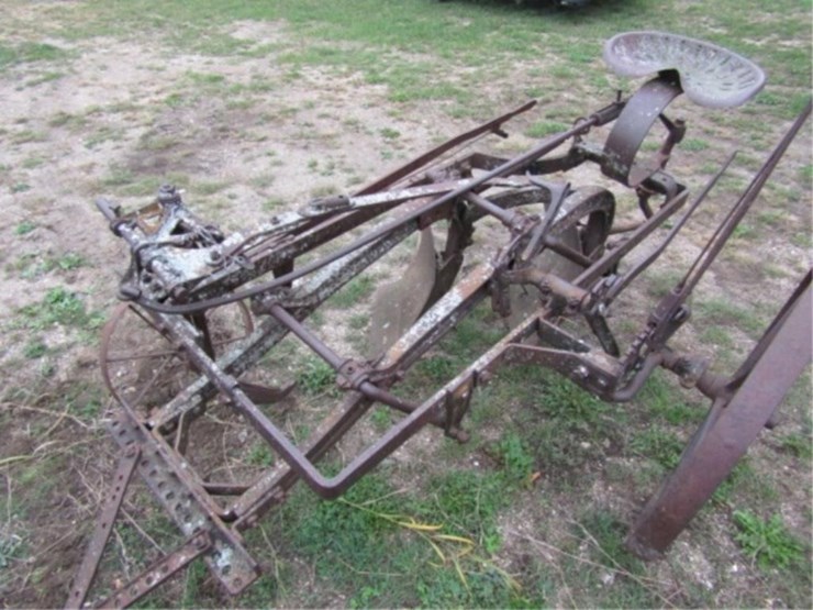 john-deere-2-image-11