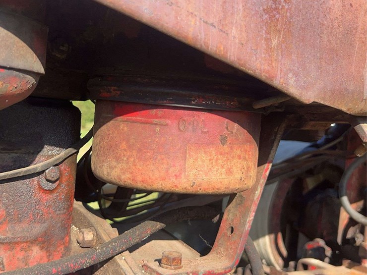 massey-ferguson-44-image-49