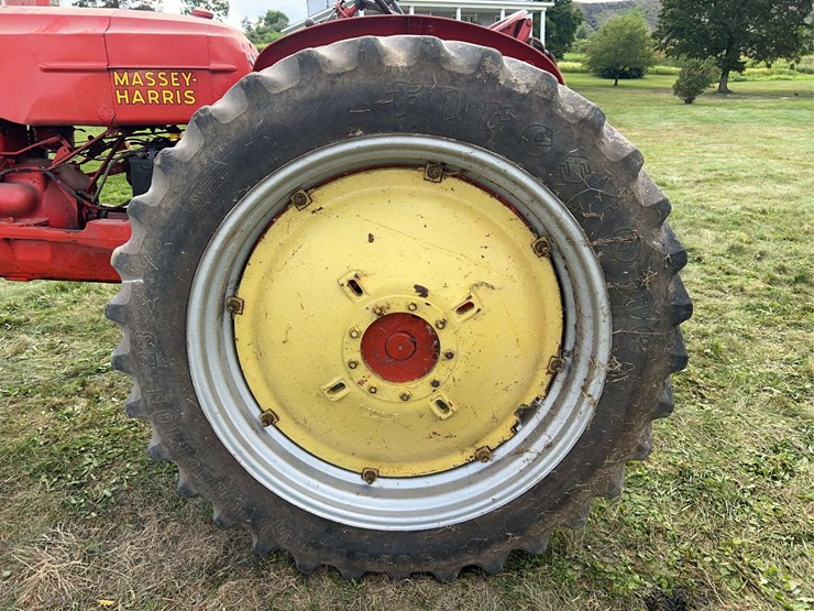massey-ferguson-33-image-45