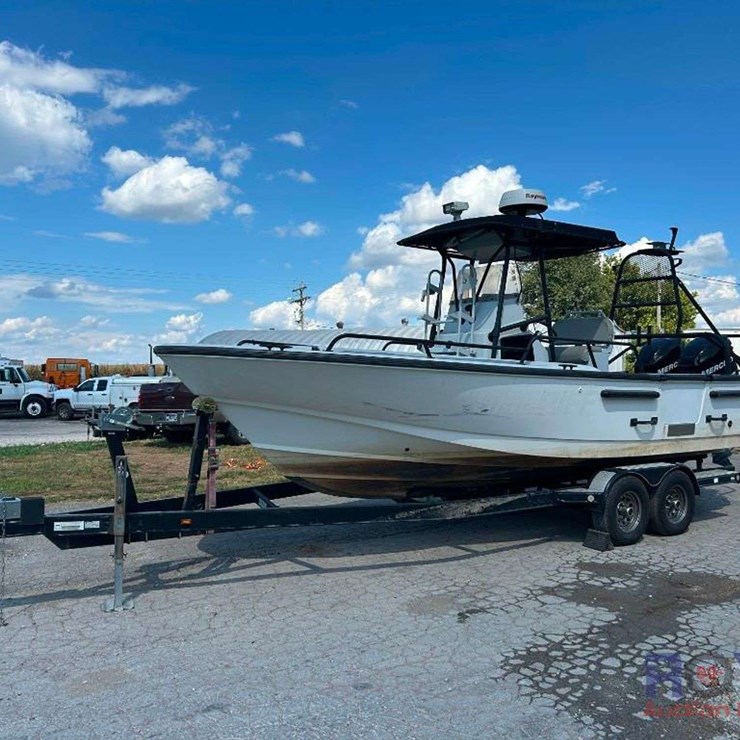 2007 Boston Whaler Boat w/ Dual 200HP Mercury OptiMax