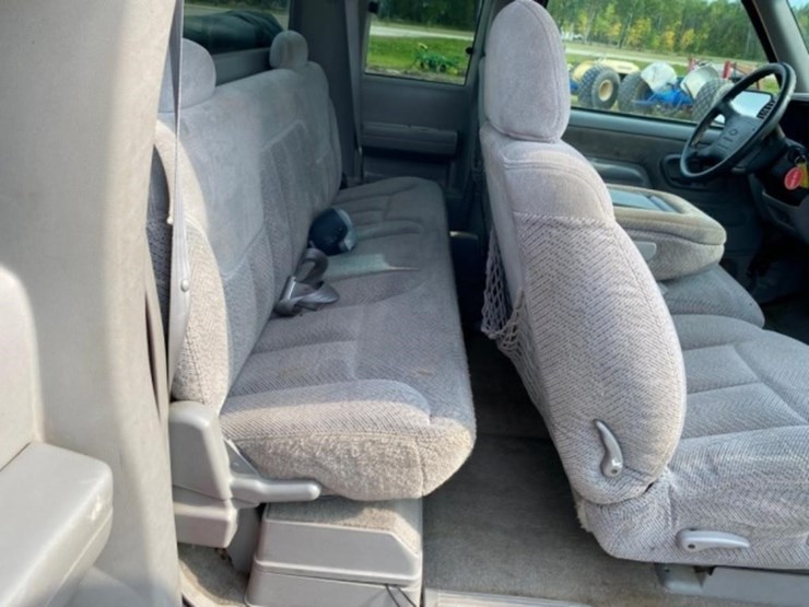 1997-chevy-silverado-1500-5.7l-v8,-auto,-ext.-cab-image-38