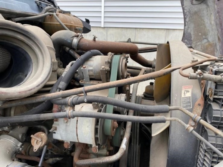 2000-freightliner-century-class-w/willmar-10-ton-image-79