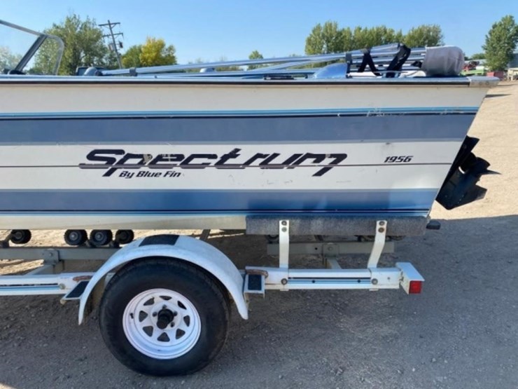 1993-spectrum-by-blue-fin-1956,-19ft.-6in.,4.3l-v6-image-16