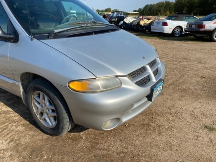 2000-dodge-grand-caravan-image-4