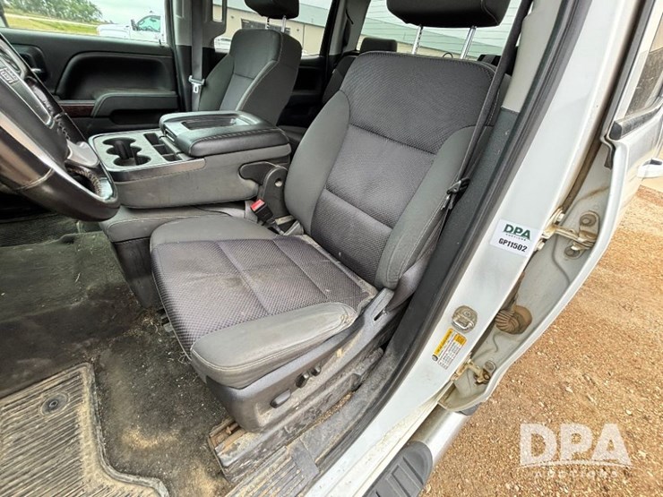 2015-gmc-sierra-2500hd-image-80