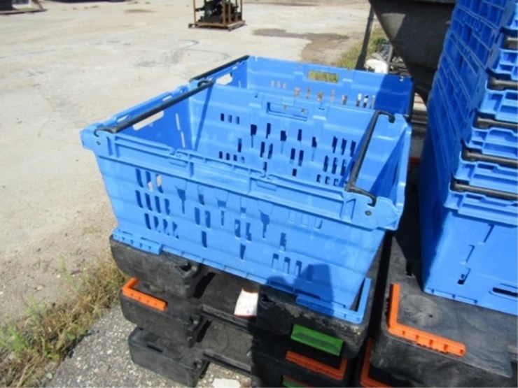 6-rolling-poly-carts-&-15-storage-bins-image-4