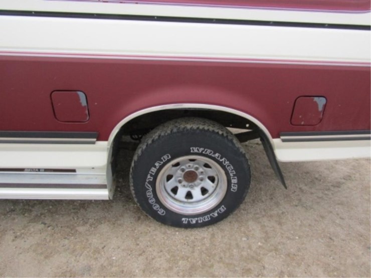 1989-ford-f150-xlt-image-19