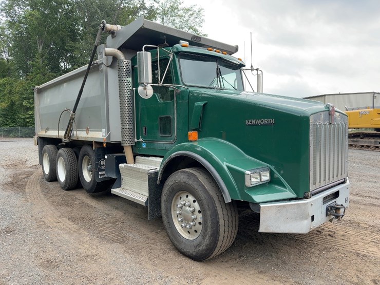 2016-kenworth-t800-image-7