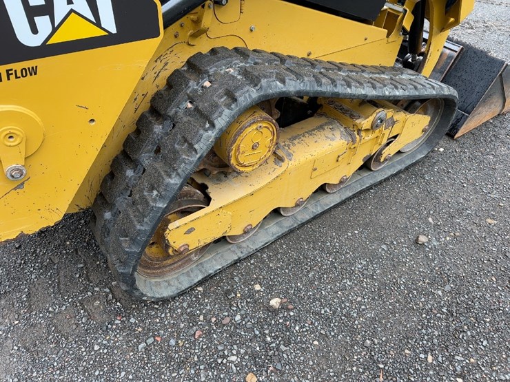 2019-caterpillar-259d-image-14