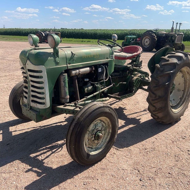 1955 OLIVER SUPER 55