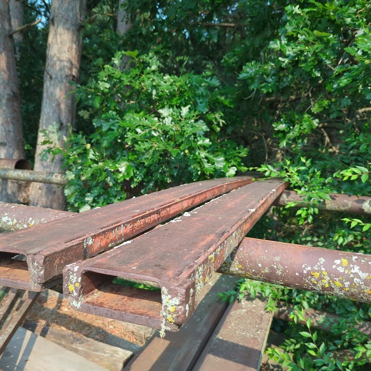 8' long x 6" wide pallet forks