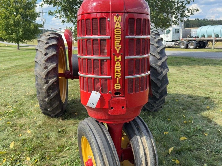 massey-ferguson-101-image-12