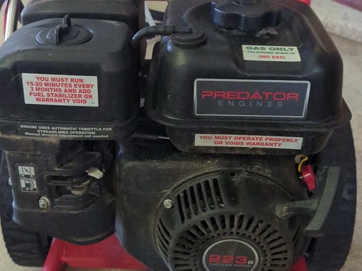 predator-3200-psi-2.8-gpm-6.8-hp-gas-powered-pressure-washer-image-3