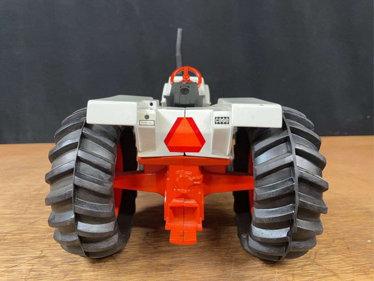 1/16-case-1175-ertl-image-5