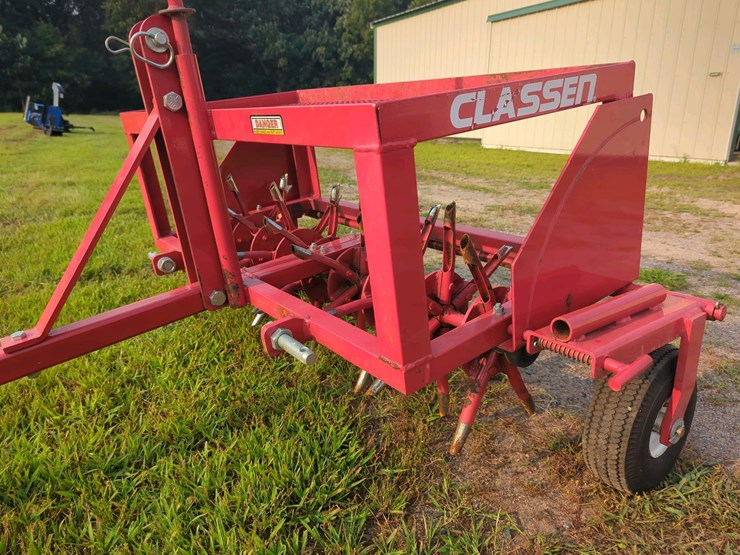 classen-ca-18-tow-behind-aerator,-48"-working-width,-spike-tines-image-2