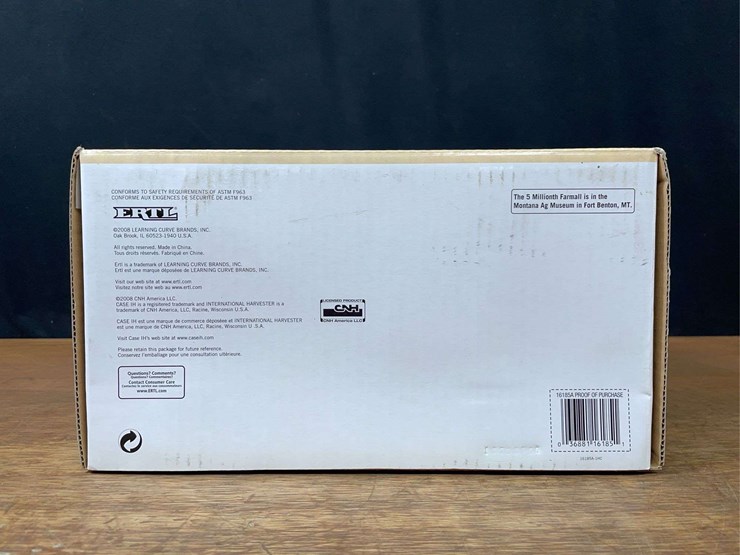 1/16-ih-1066-5-millionth-collector-nib-ertl-image-6