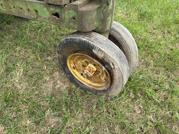 john-deere-model-b-image-15