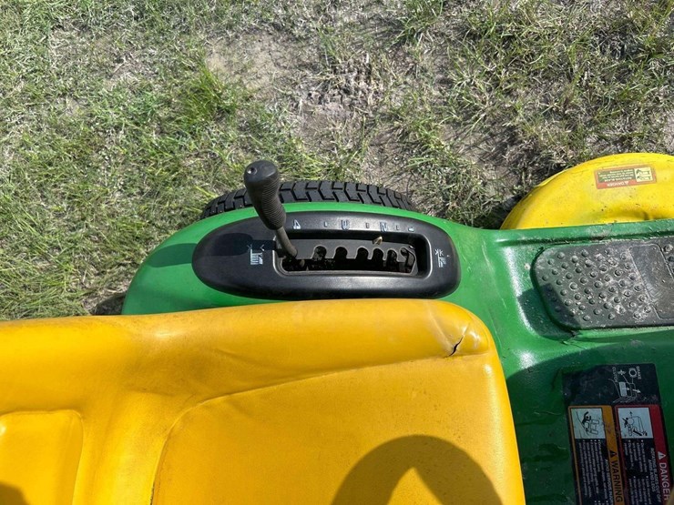 2005-john-deere-l118-image-12