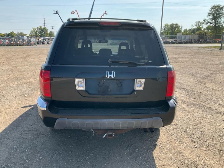 2004-honda-pilot-image-4