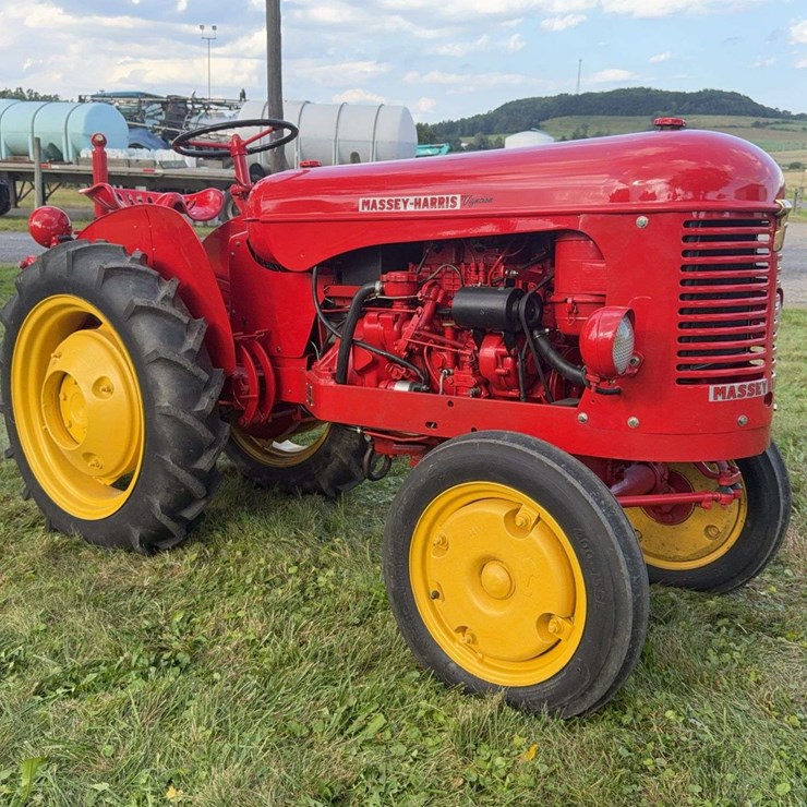 MASSEY-HARRIS PONY