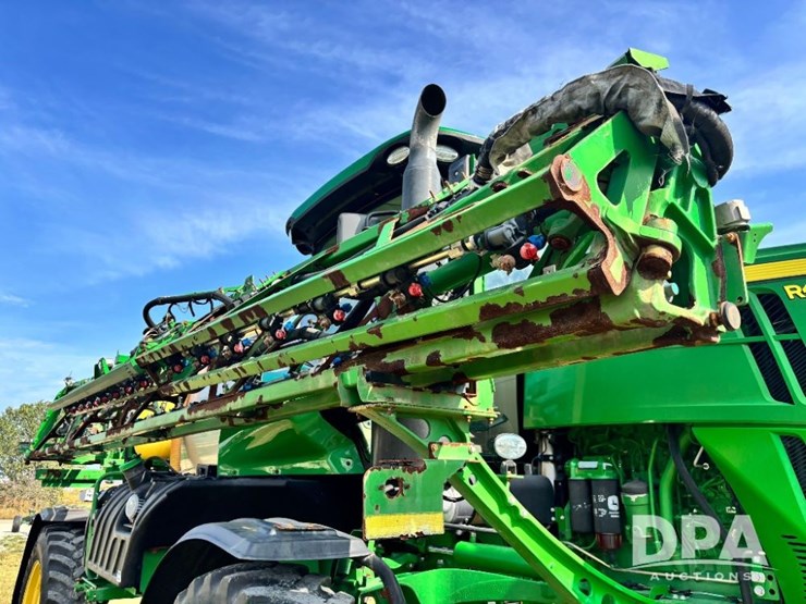 2018-john-deere-r4038-image-114