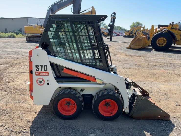 2014-bobcat-s70-image-6