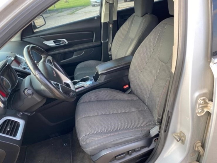 2010-gmc-terrain-sle-image-40