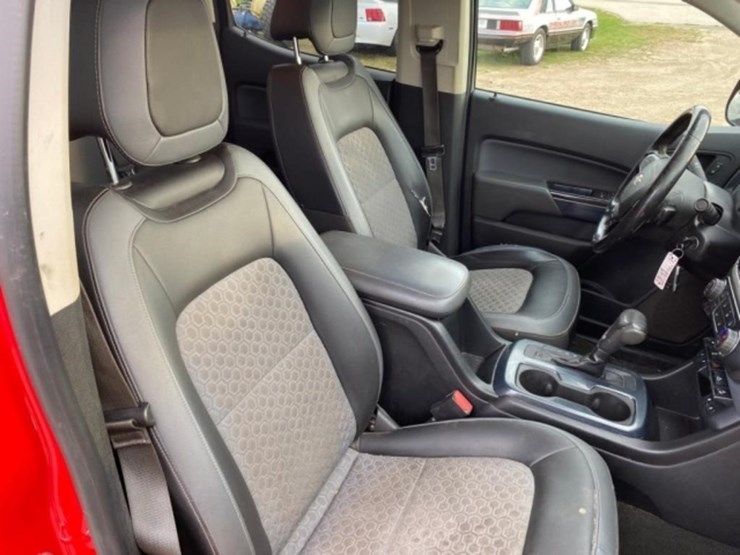 2017-chevy-colorado-z71-4x4-v6,-auto,-crew-cab,-image-62