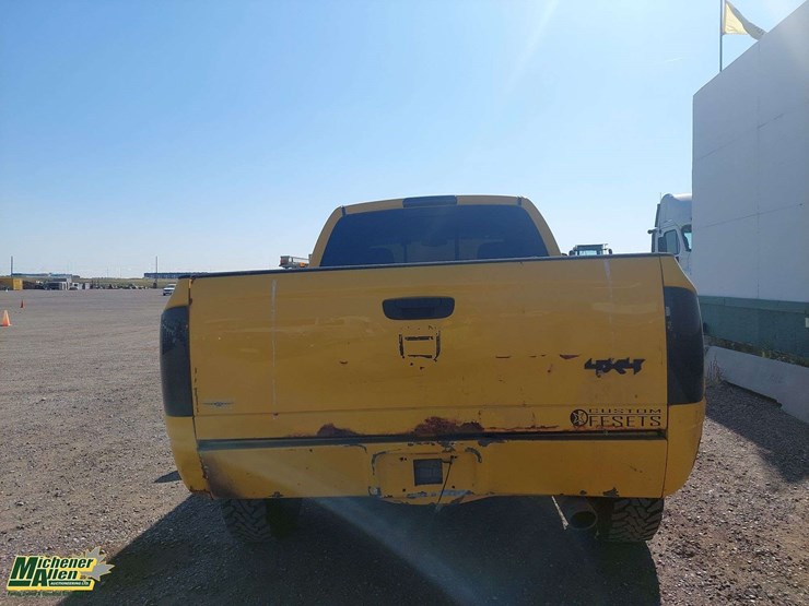 2005-dodge-ram-1500-image-21