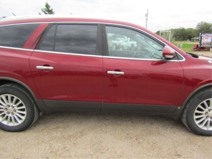 2010-buick-enclave-cxl-image-17