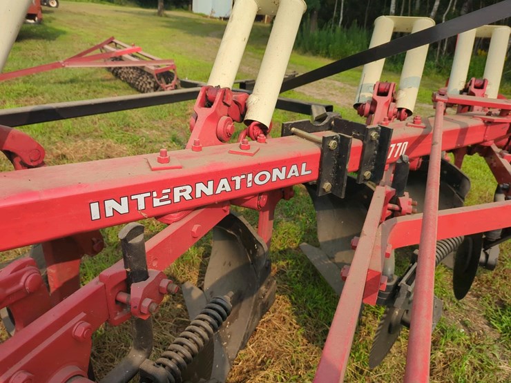international-770-image-6