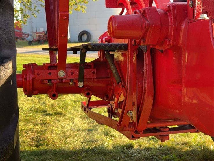 massey-ferguson-101-image-43