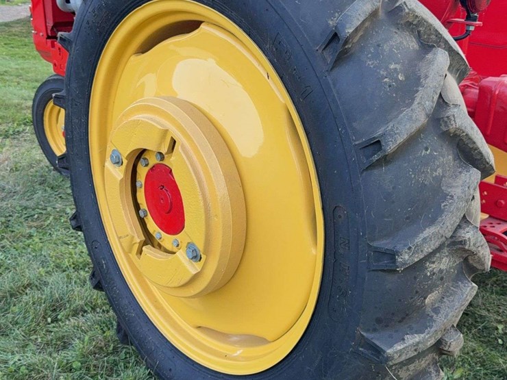 massey-ferguson-350-image-25