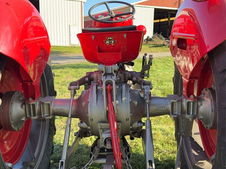 massey-ferguson-65-image-34
