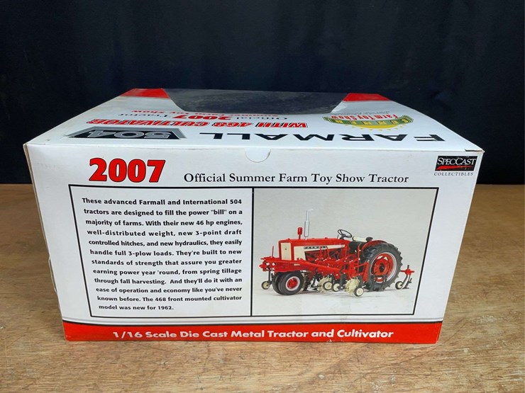 1/16-farmall-504-w/cultivator-2007-sfts-nib-sc-image-5