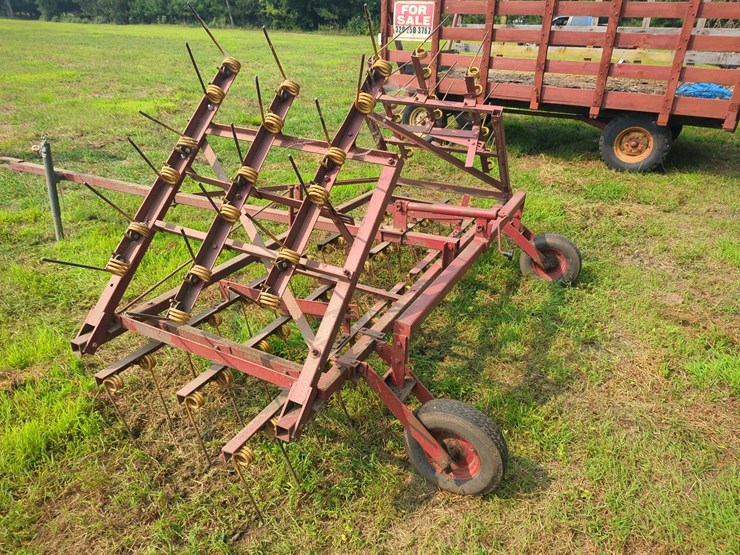 kovar-3-section,-17'-spring-tine-drag,-image-2