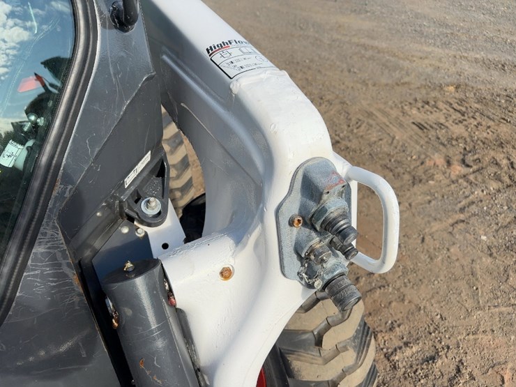 2022-bobcat-s66-image-9