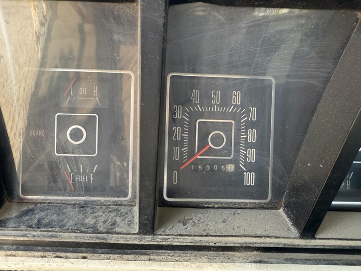 1975-ford-f350-image-67
