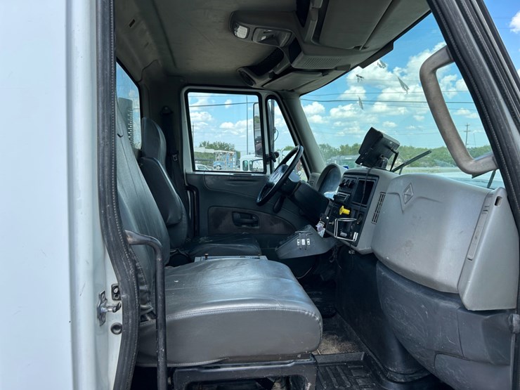 2012-international-workstar-7500-image-12