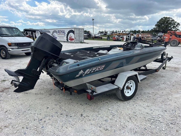 1990-nitro-tracker-165tf-bass-boat-with-s/a-galvanized-trailer-image-3