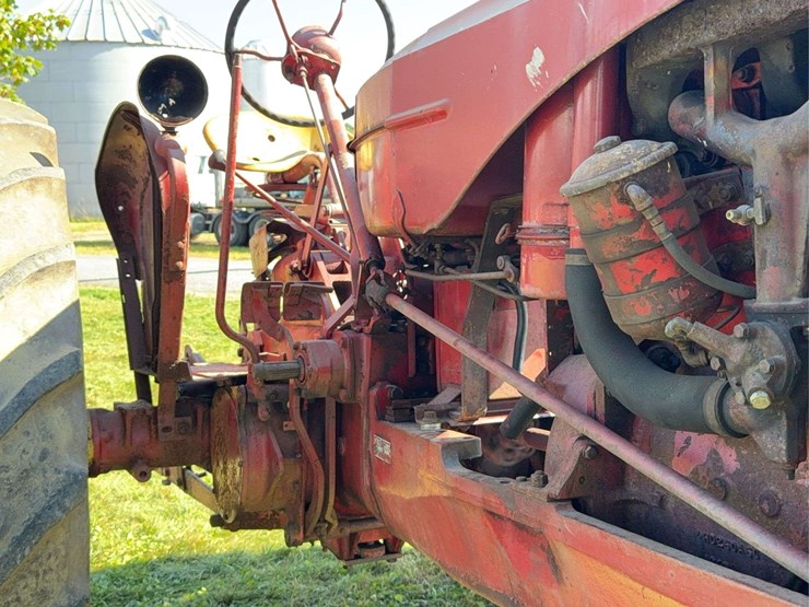 massey-ferguson-44-image-50