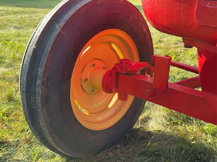 massey-ferguson-44-image-18