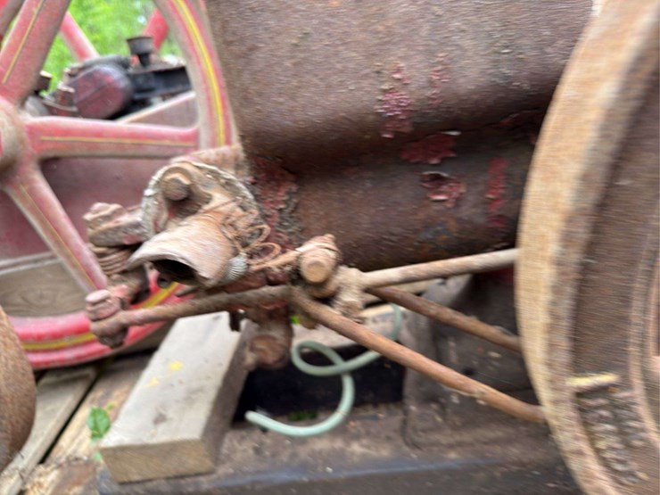john-deere-5hp-image-9