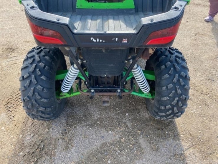 2014-arctic-cat-700-image-10
