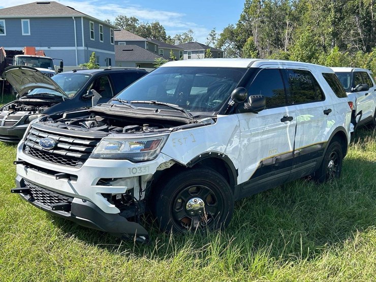 2018-ford-explorer-image-1