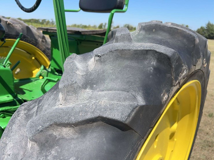 john-deere-model-b-image-49