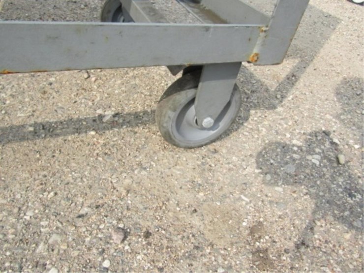 rolling-metal-cart-w/handle-32x18.5x40-image-6