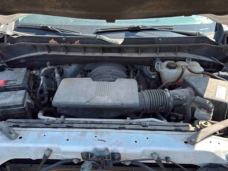 2020-chevrolet-silverado-image-9