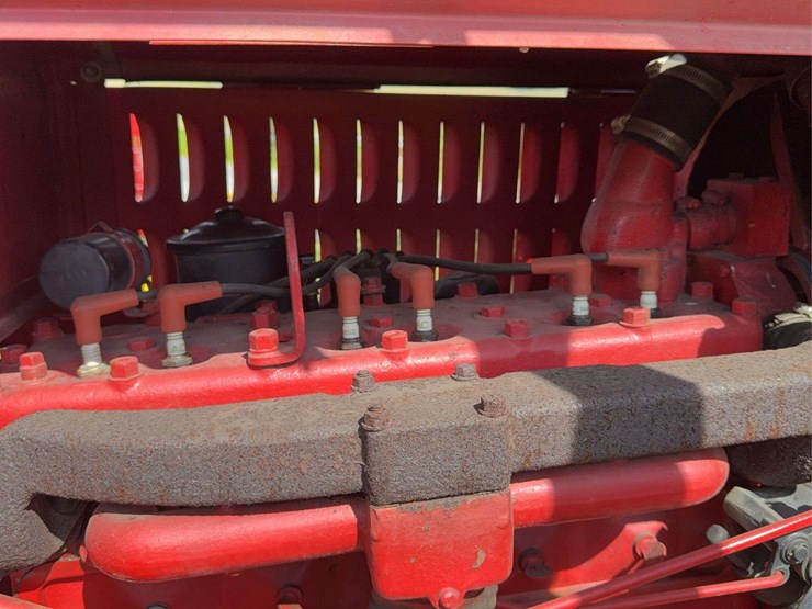massey-ferguson-101-image-51